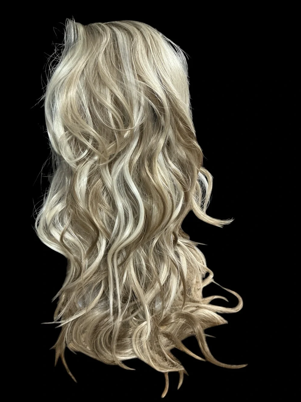 CSC Sharpay. Blonde Long Wavy Women's Wig - Natural Light Blonde